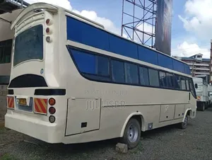 Mitsubishi Fuso Canter 2003 Blue