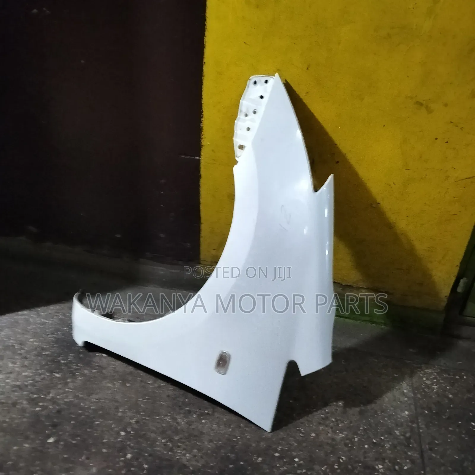 Toyota Wish 2005/06/07/08 Fender (Wing), Clean Ex Japan
