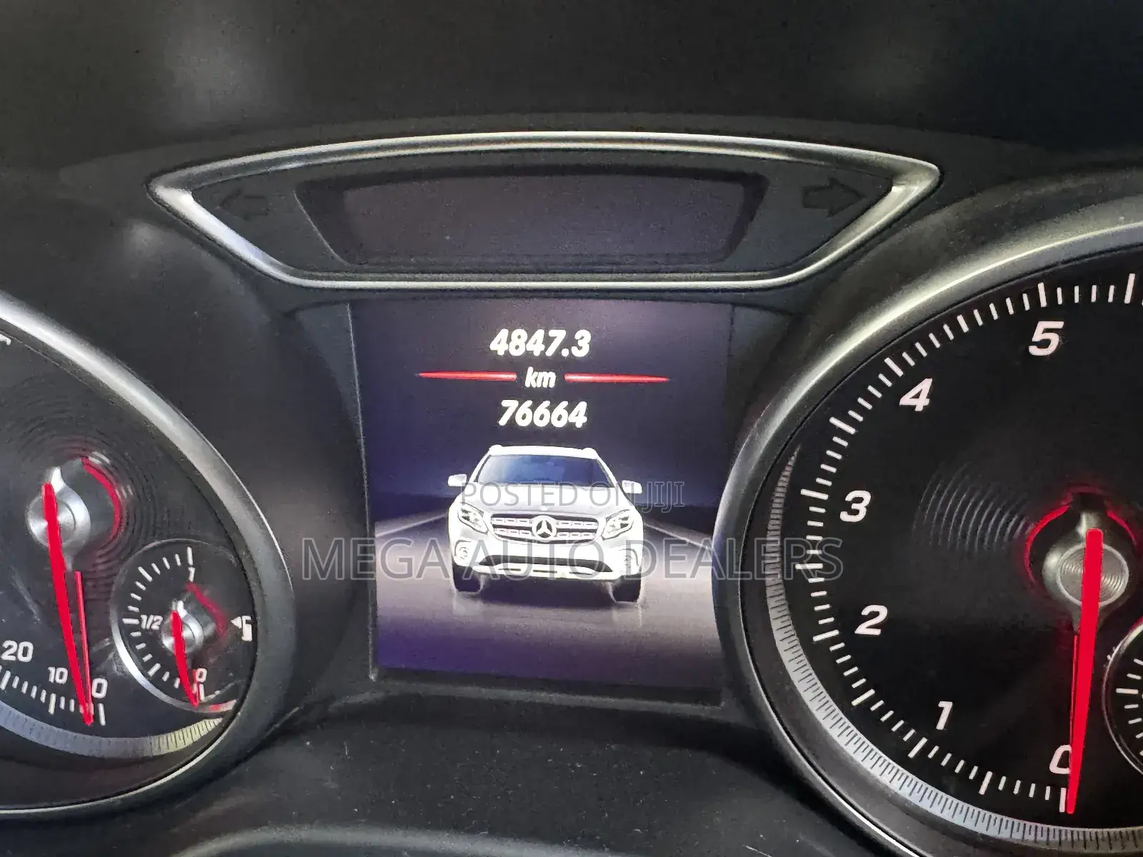 Mercedes-Benz GLA 250 2018 Blue