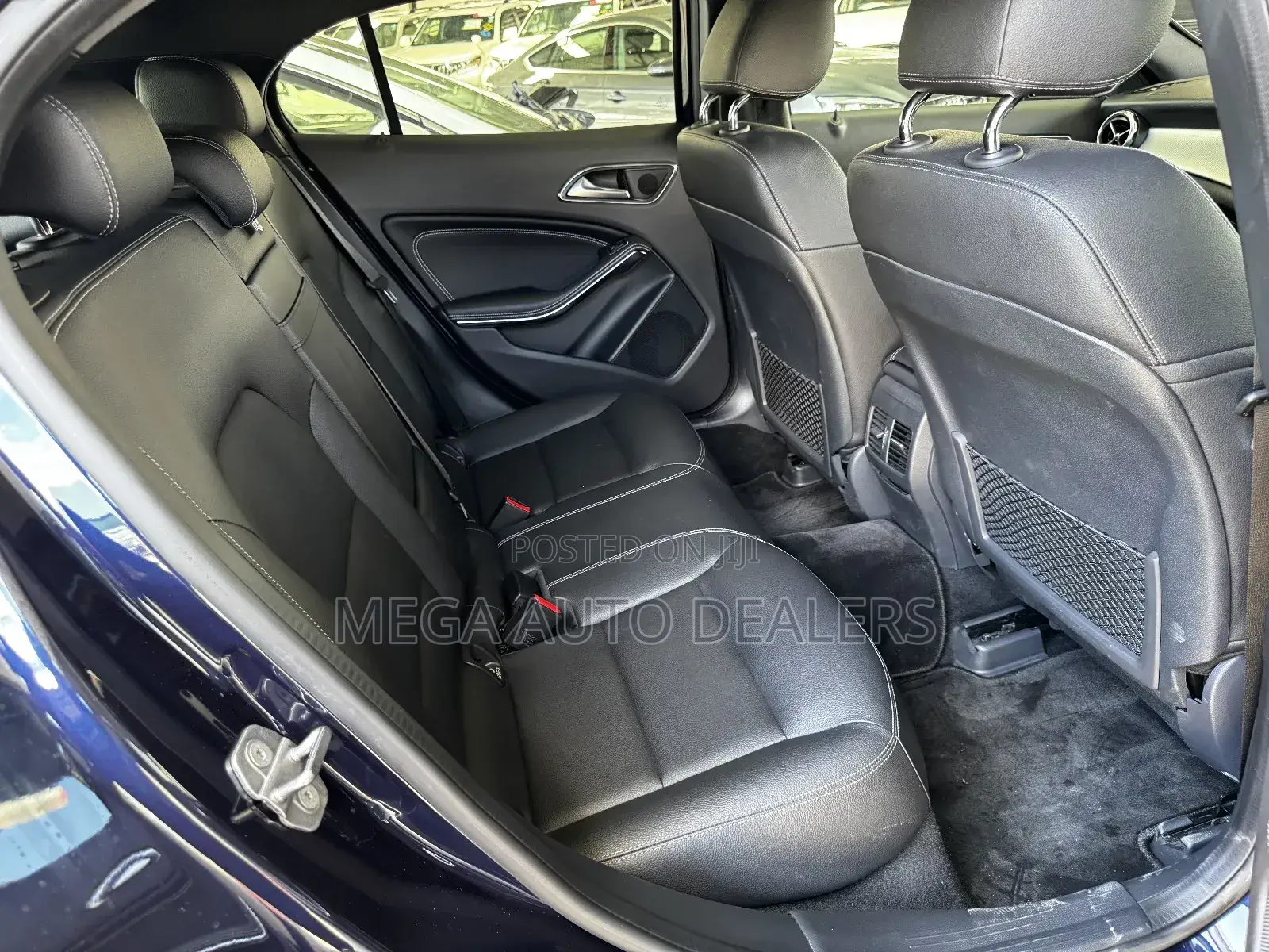 Mercedes-Benz GLA 250 2018 Blue