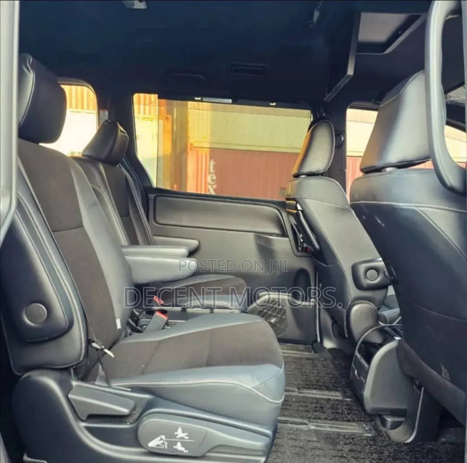 Toyota Noah 2.0 FWD (7 Seater) 2019 Black