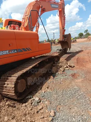 Excavator For Hire