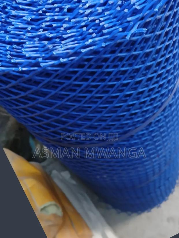 Plastic Poultry Mesh 1m×25m - main view