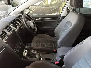 Volkswagen Golf 1.4T SE FWD 2019 White