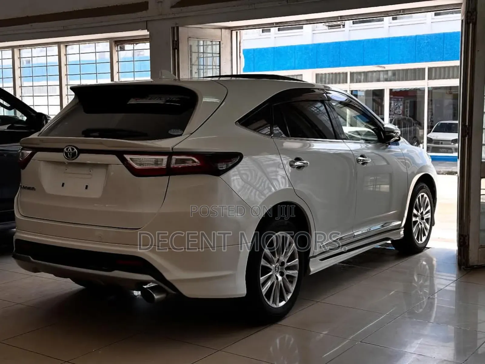 Toyota Harrier 2018 White