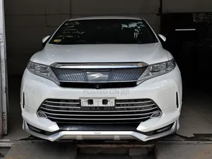 Toyota Harrier 2018 White