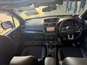 Subaru Forester 2.0XT Touring AWD 2018 Black