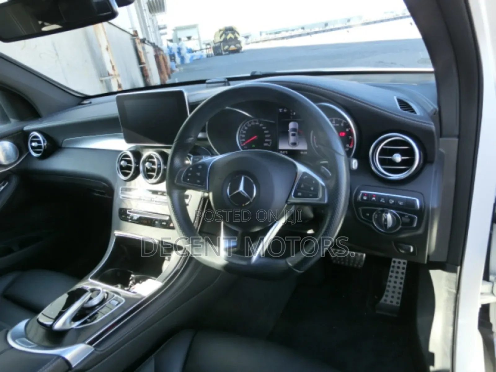 Mercedes-Benz GLC-Class 2018 White