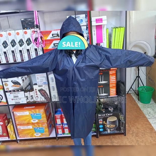 Rain Coat. - thumbnail 3