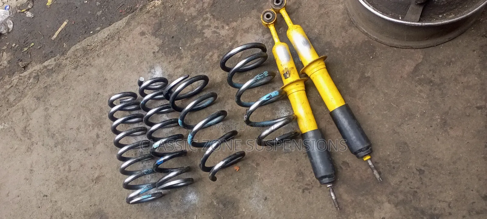 Toyota Fortuner Springs and Front Shock.
