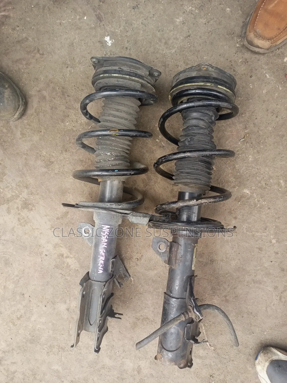 Nissan Serena Complete Shocks.