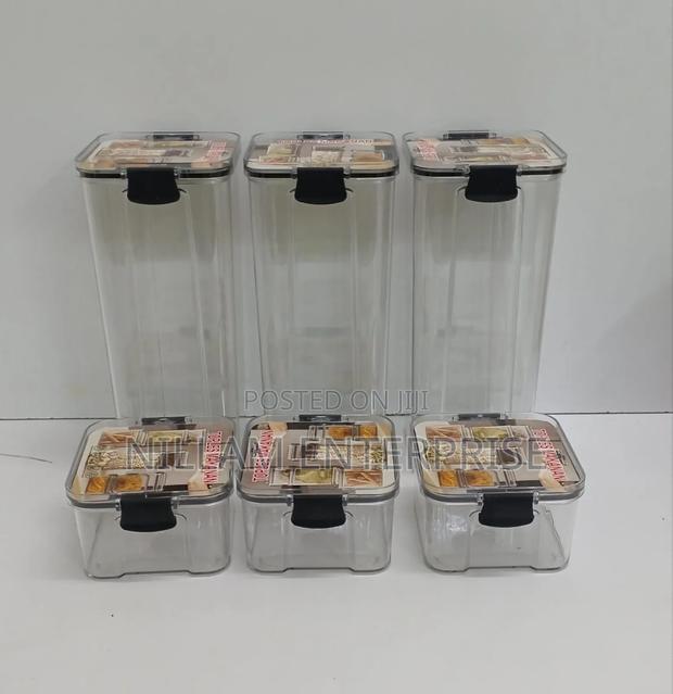 Acyric Storage Containers