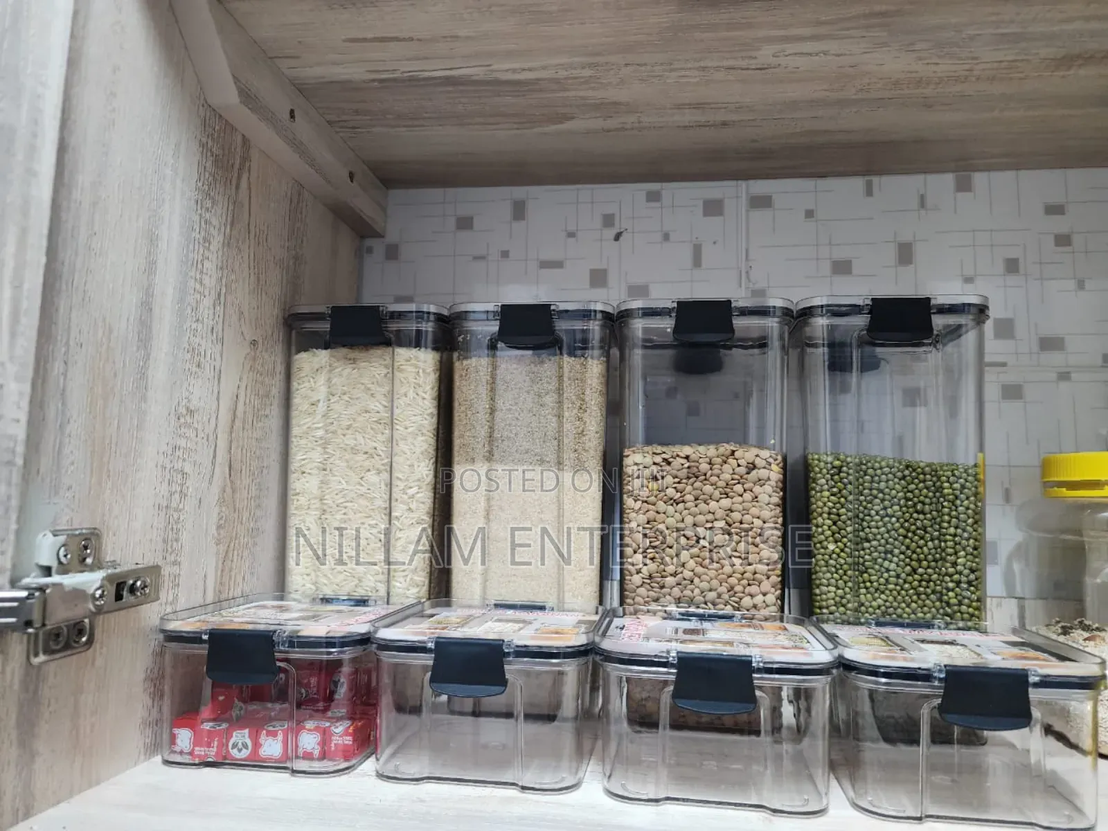 Acyric Storage Containers