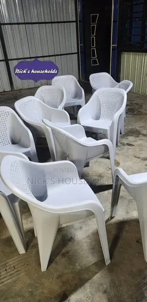Social Halls Chairs, Plastic Chairs With Sturdy Legs