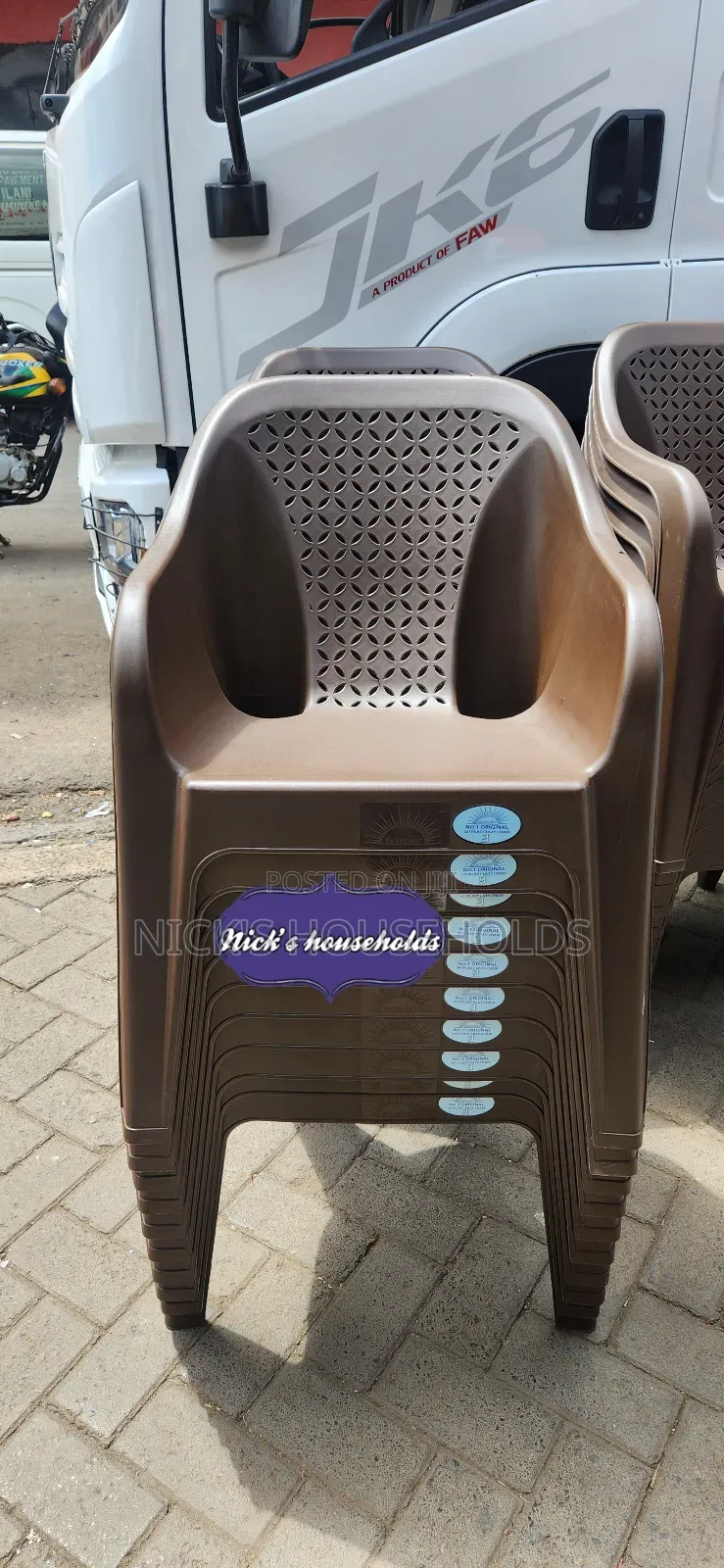 Plastic Chairs With Double Coat Layer,Very Sturdy Chairs