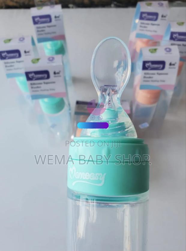 Momeasy Silicone Spoon/Squeeze Feeder - thumbnail 4