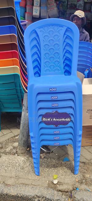 Adix 2032 Armless Plastic Chairs - thumbnail 2