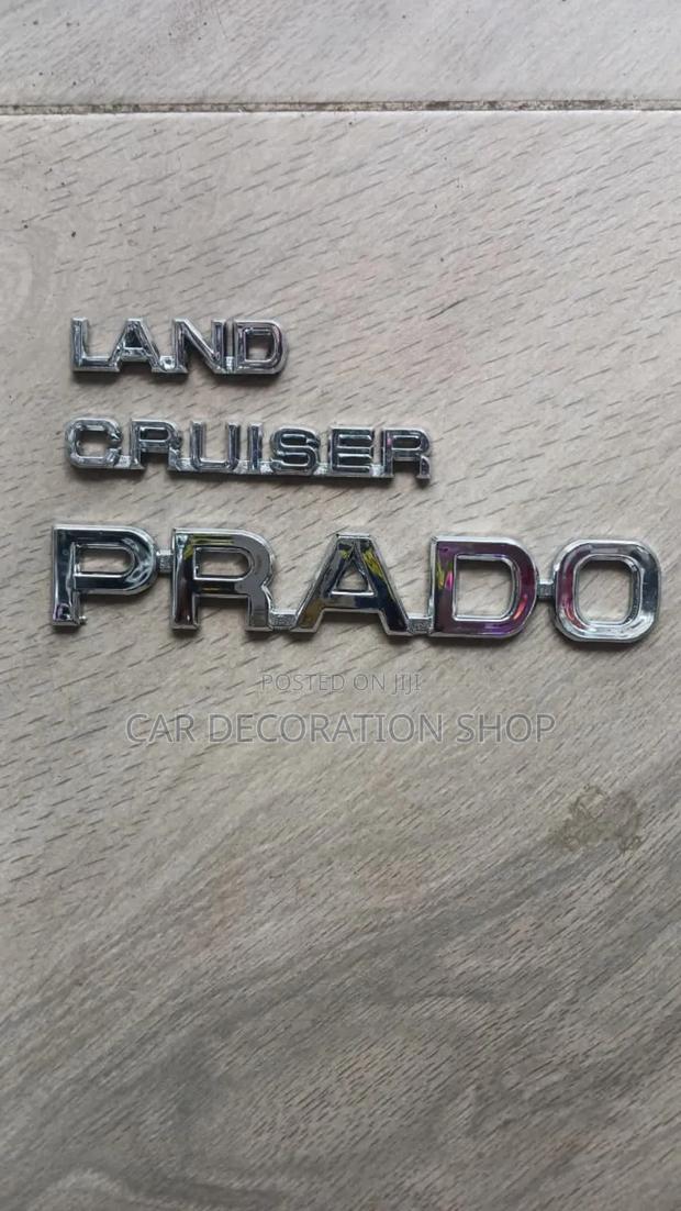 Land Cruiser Prado Boot Letter Badge