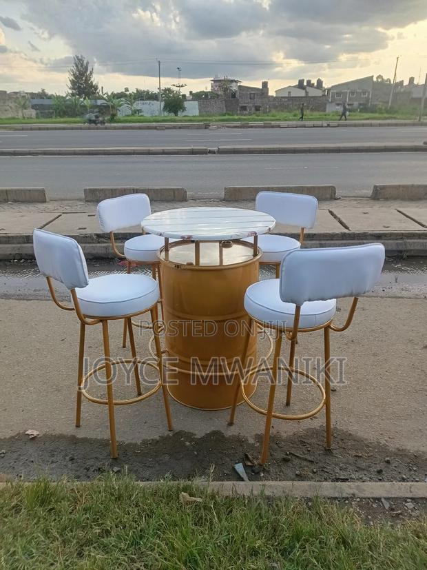 High Bar Set, With White Stools and Bar Drum Table - main view