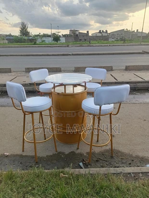 High Bar Set, With White Stools and Bar Drum Table  - thumbnail 2