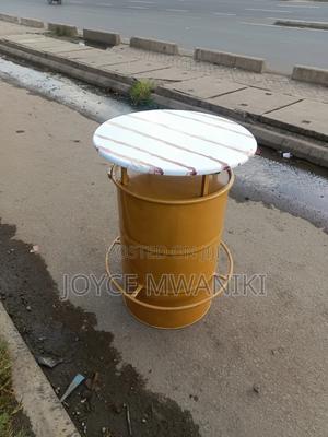 Bar Drum Table, White and Gold - thumbnail 2