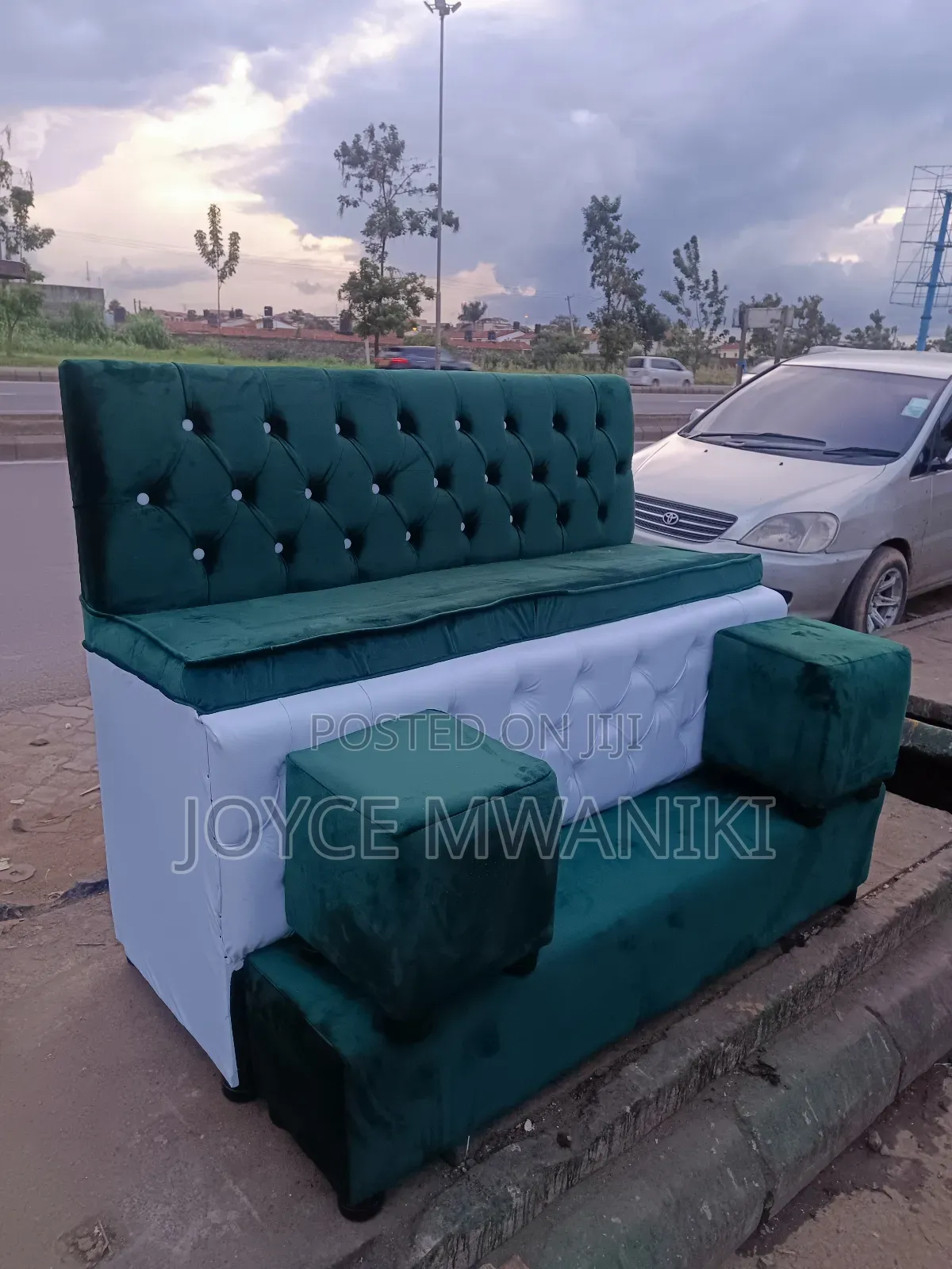 Jungle Green Fabric and White Lexin Pedicure 3 Seater 