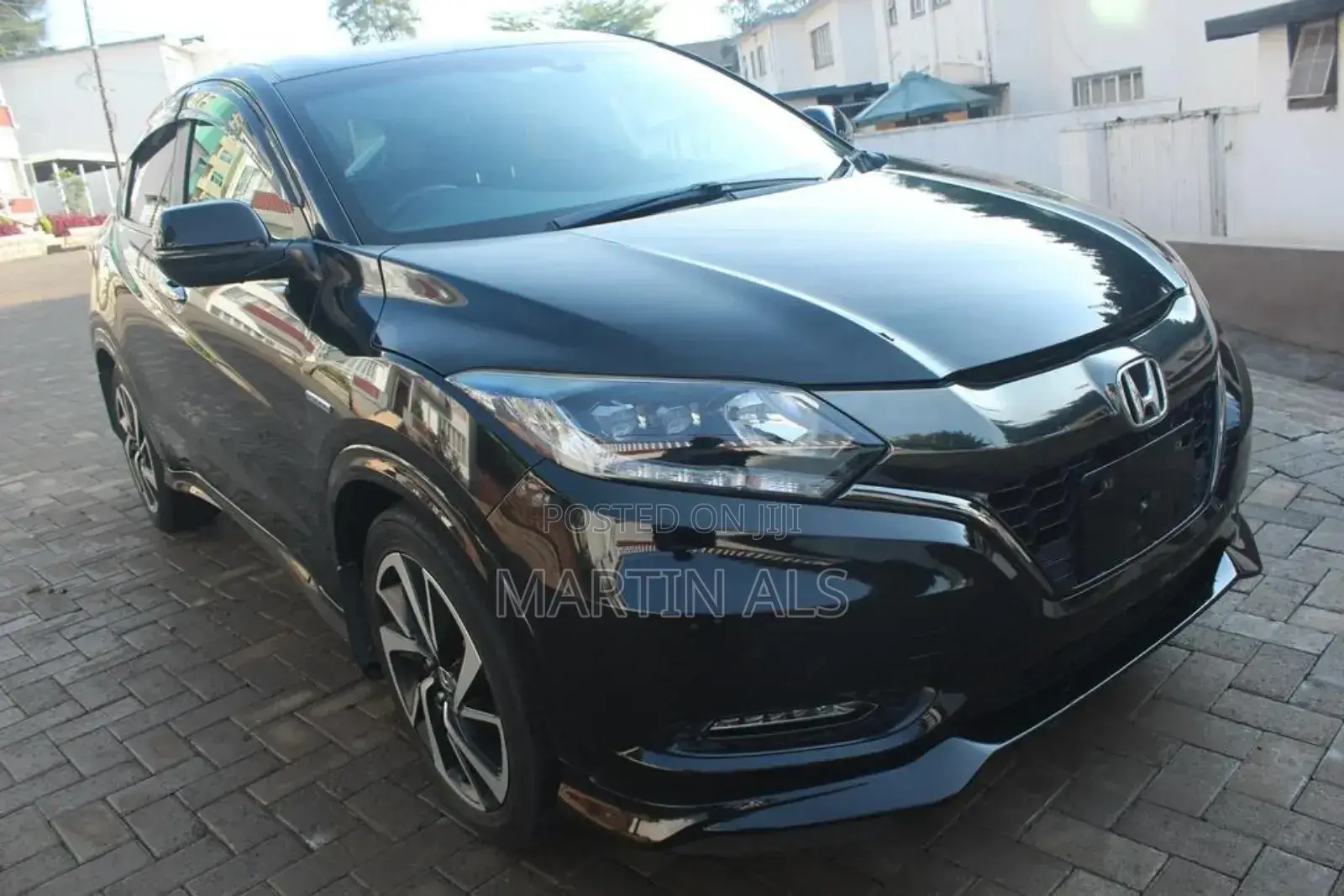 Honda Vezel 1.5 Hybrid 2WD 2018 Black