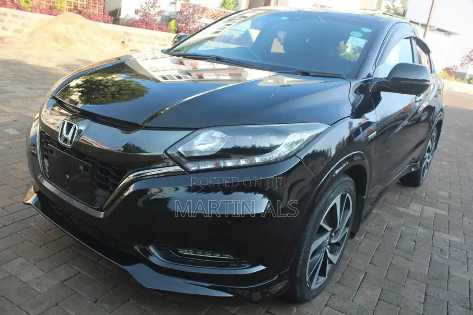 Honda Vezel 1.5 Hybrid 2WD 2018 Black