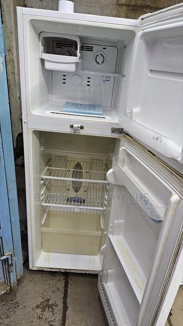 Lg 230l No Frost Fridge - thumbnail 2
