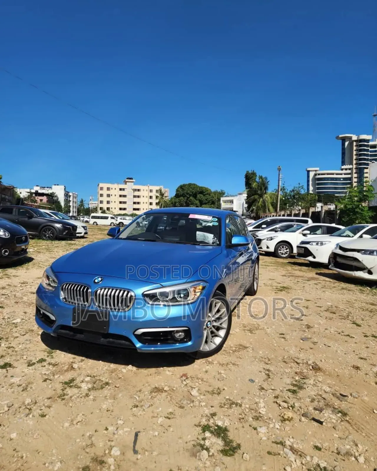 BMW 118i 2019 Blue