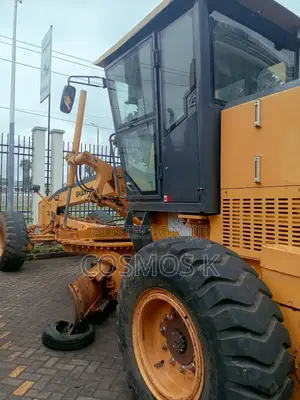 Slightly Used Grader