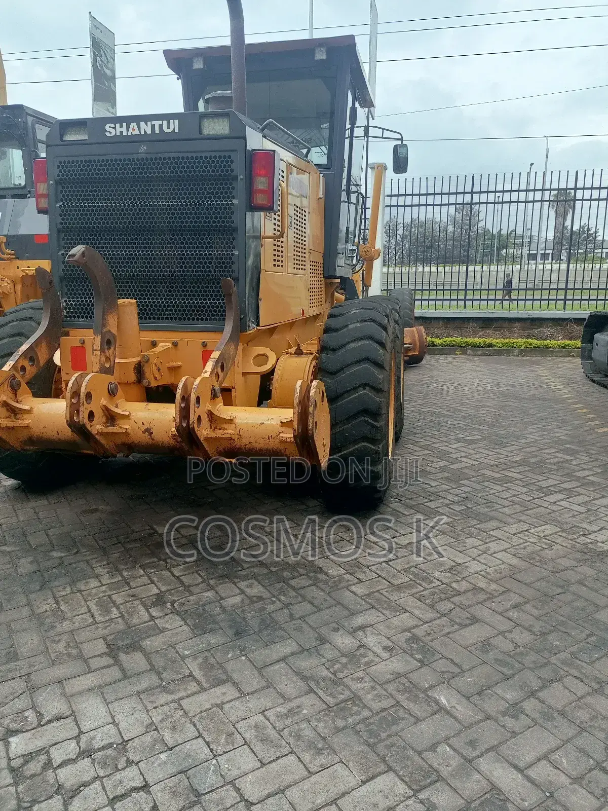 Slightly Used Grader