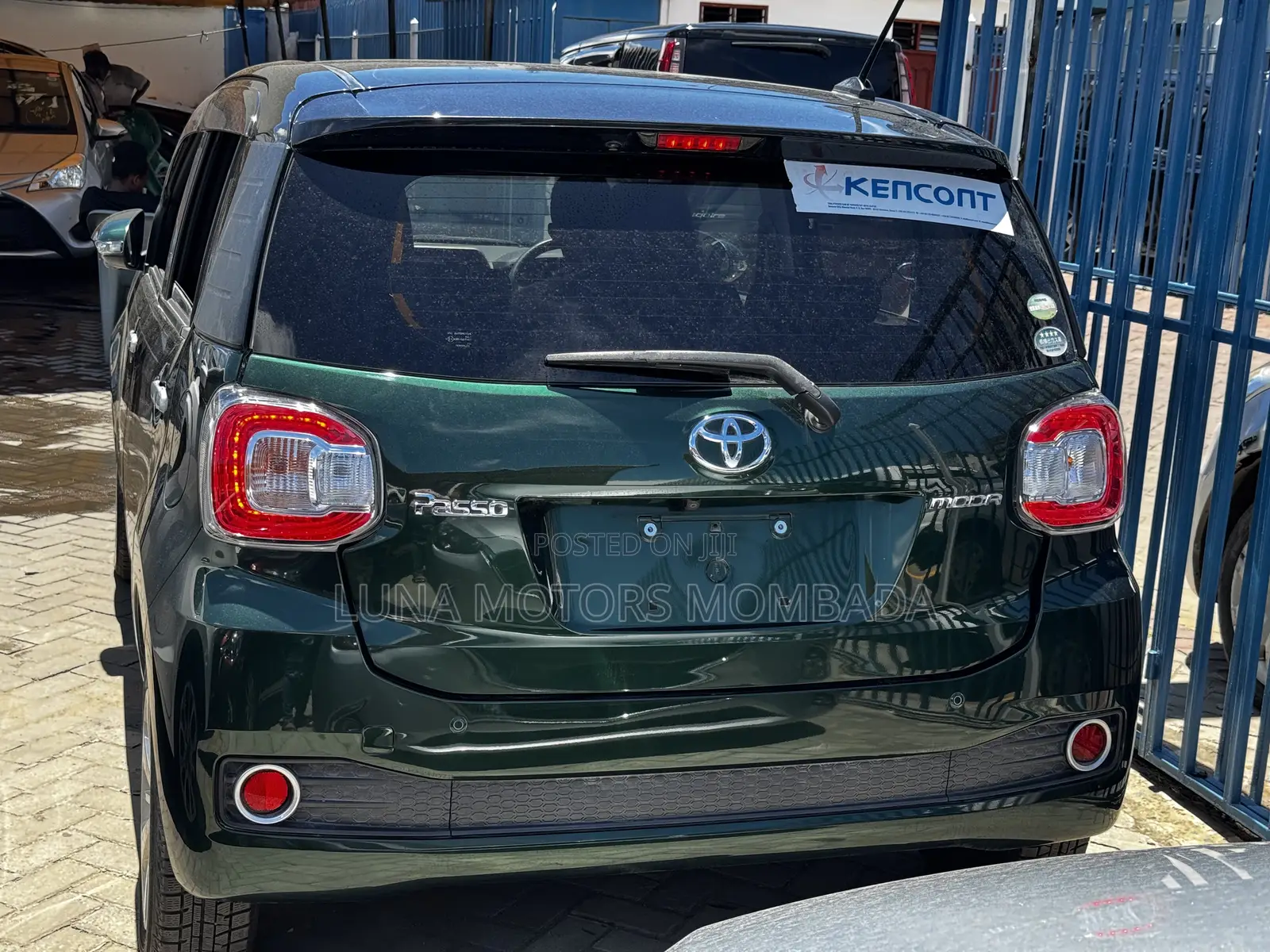 Toyota Passo 2018 Green