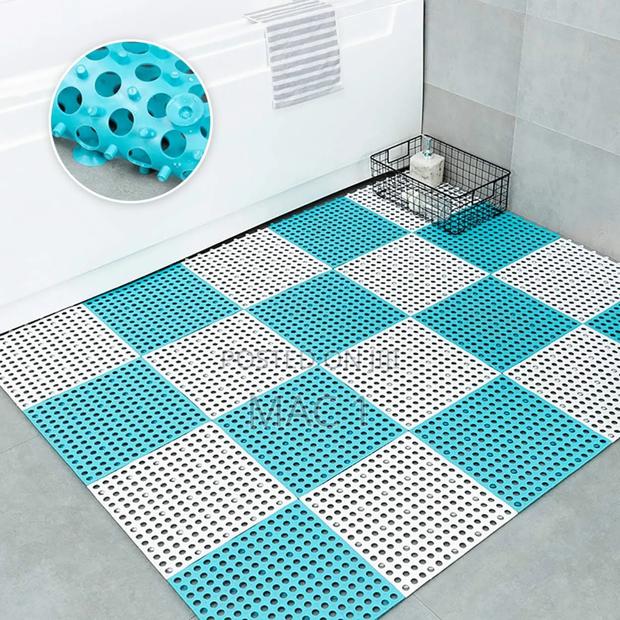 3 Pieces Anti Slip Bathroom Interlocking Floor Mats - main view