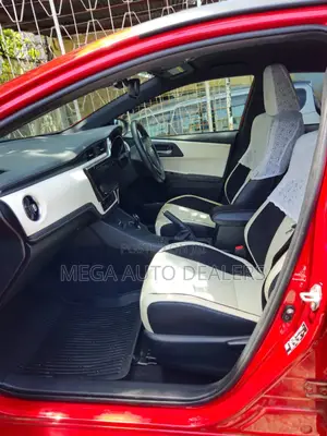 Toyota Auris 2018 Red