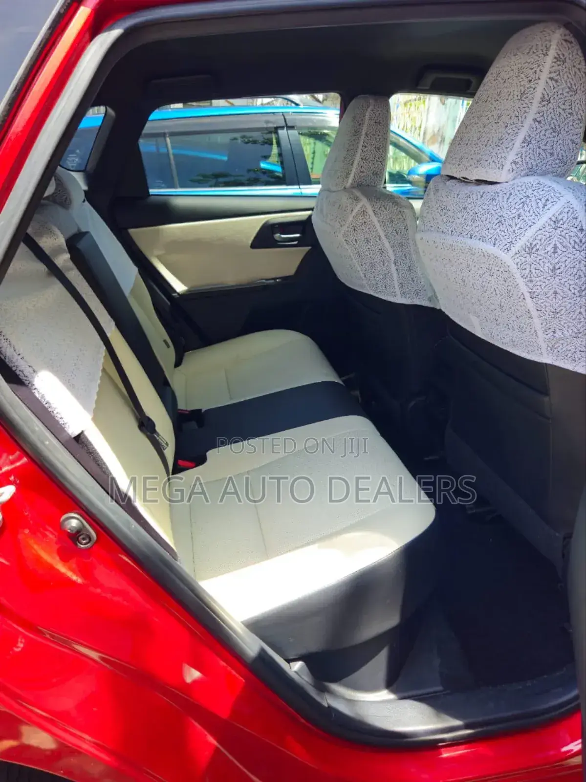 Toyota Auris 2018 Red