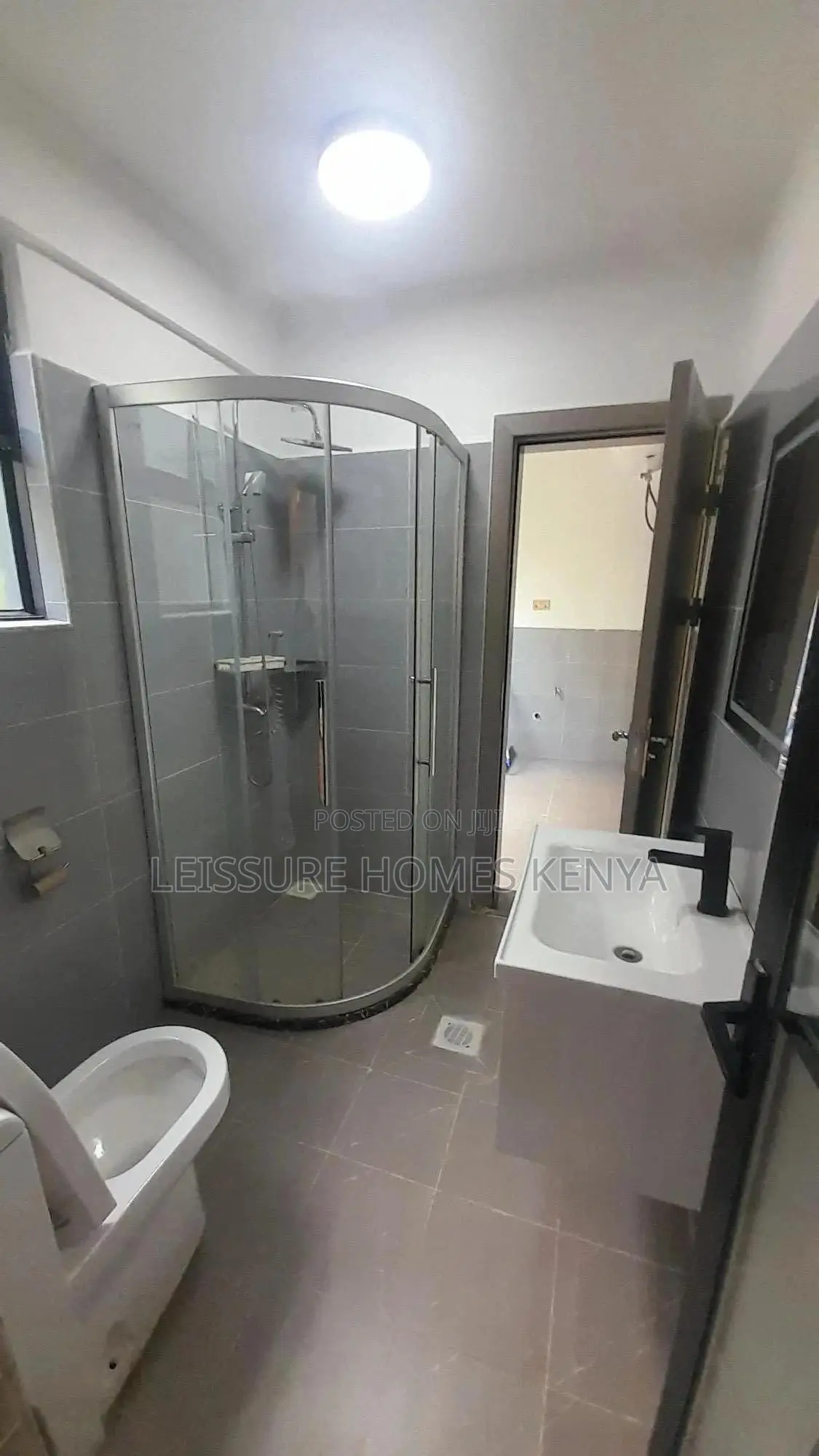 2bdrm Apartment in Valley Arcade for rent