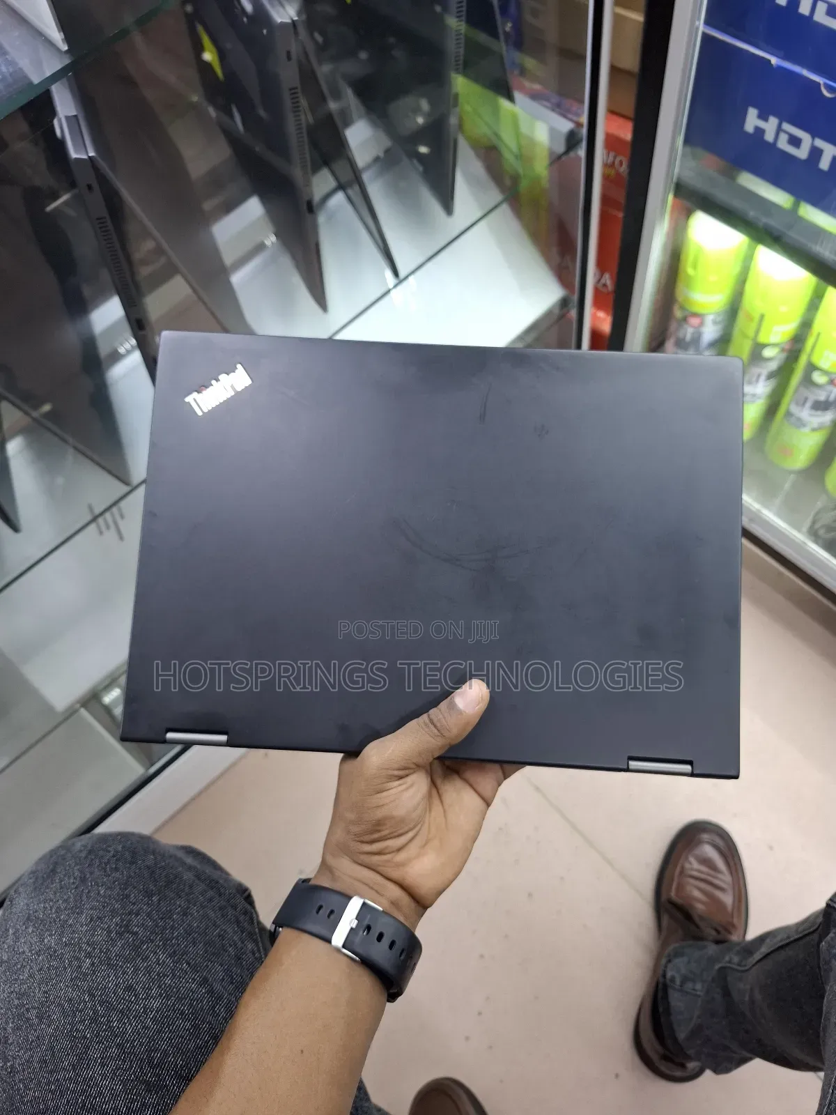 Laptop Lenovo ThinkPad X390 Yoga 16GB Intel Core I5 SSD 512GB