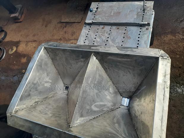 Emery Roller Peanut Peeling Machine - thumbnail 6