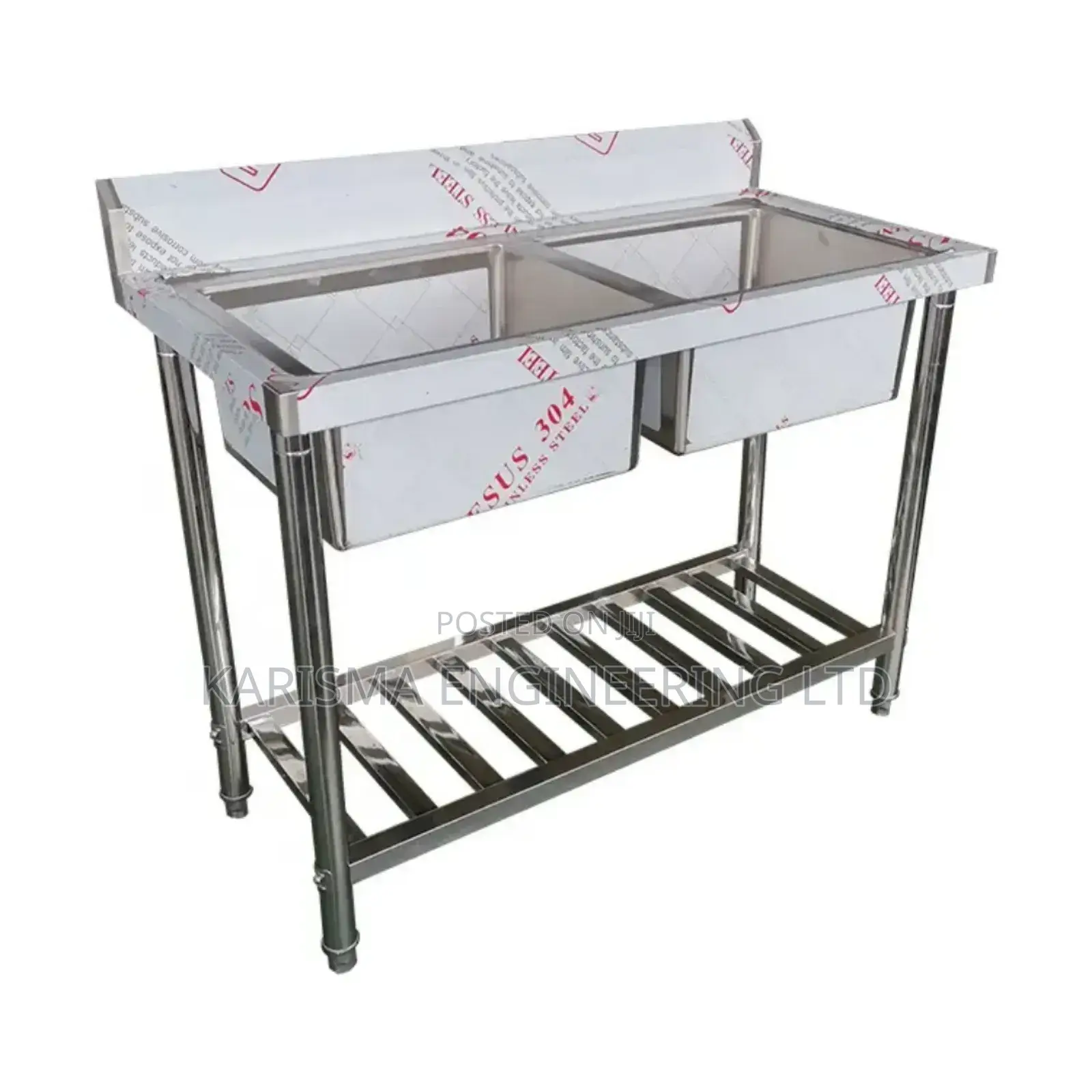 Double Sink With a Channel