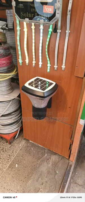Solar Pillar/Gate Light