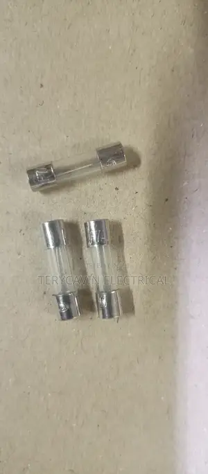 F 250v Fuses With Different Amps