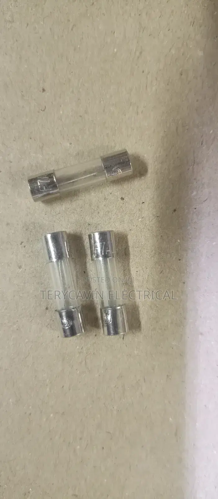 F 250v Fuses With Different Amps
