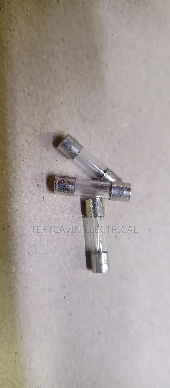 F 250v Fuses With Different Amps
