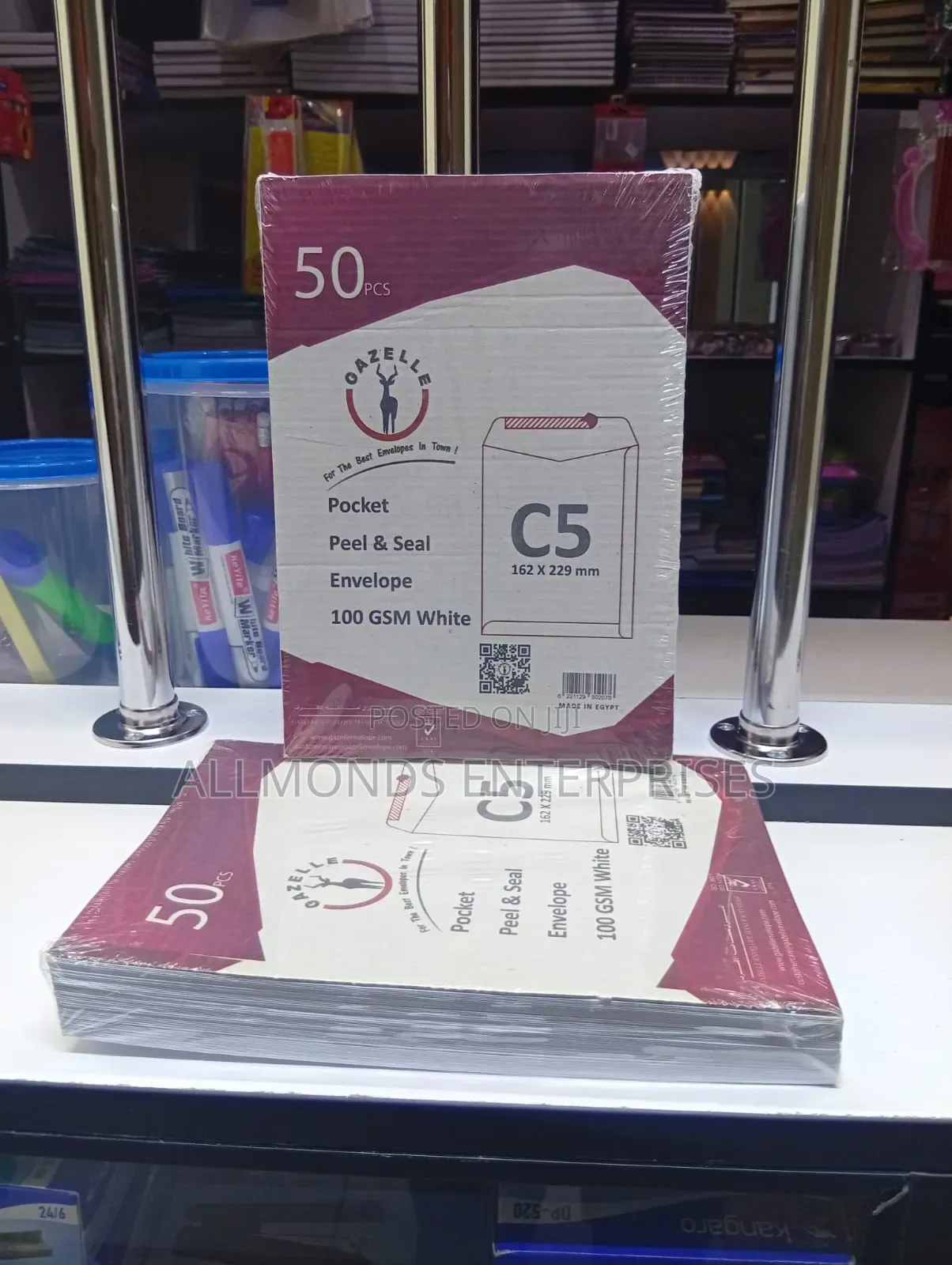 A Packet of Gazelle C5/A5 Peel Seel White Envelope- 50pcs