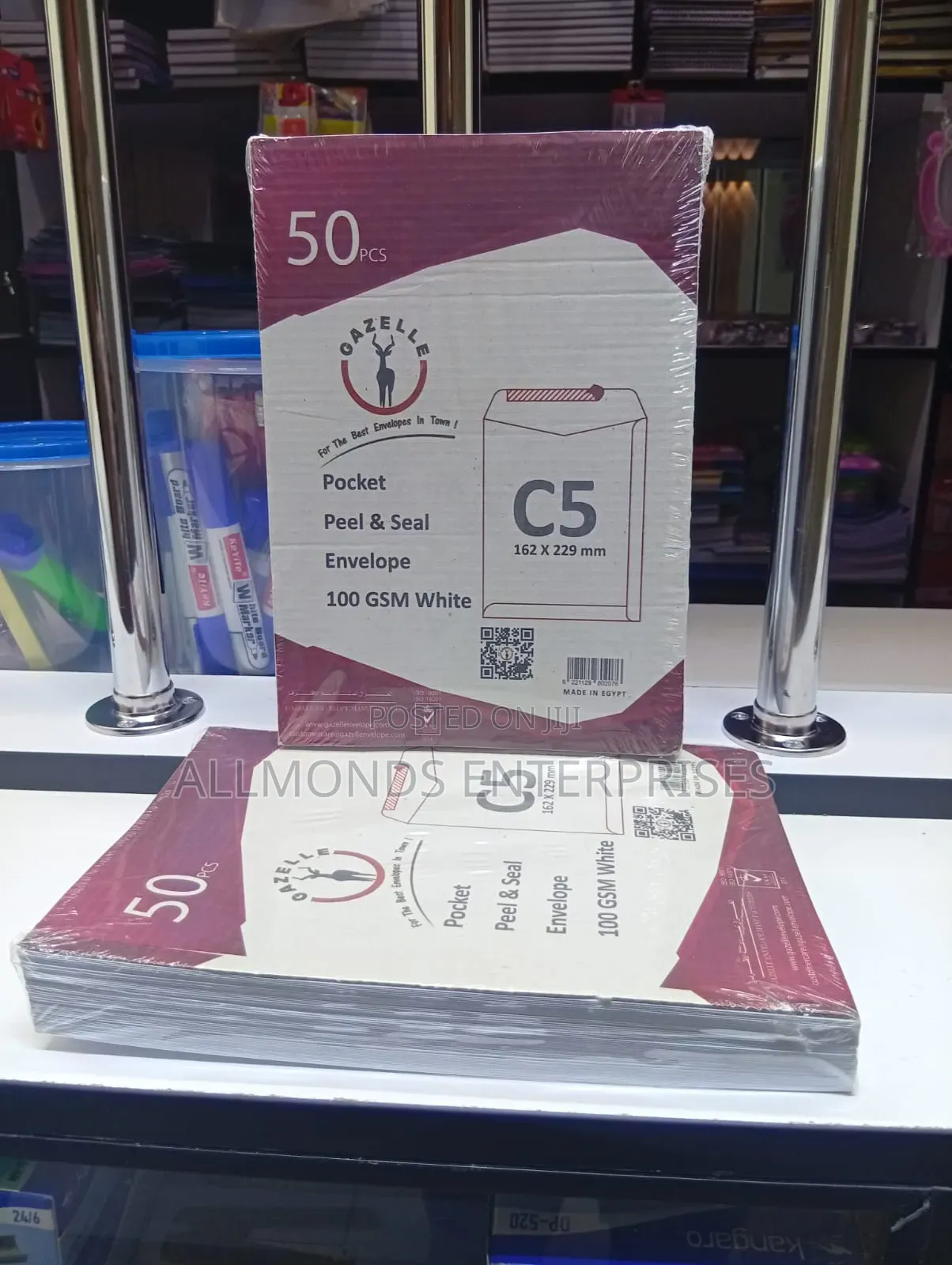 A Packet of Gazelle C5/A5 Peel Seel White Envelope- 50pcs