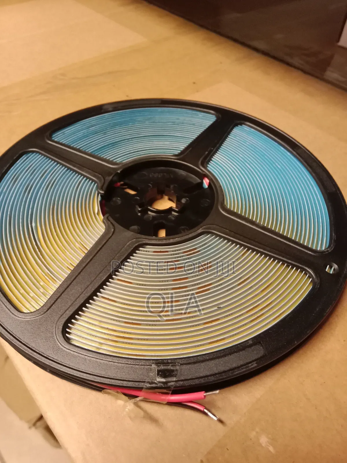 24v Cob Strip , 8 Watts Per Meter.