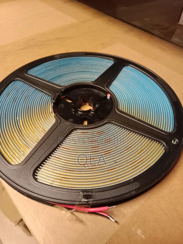 24v Cob Strip , 8 Watts Per Meter. - thumbnail 2