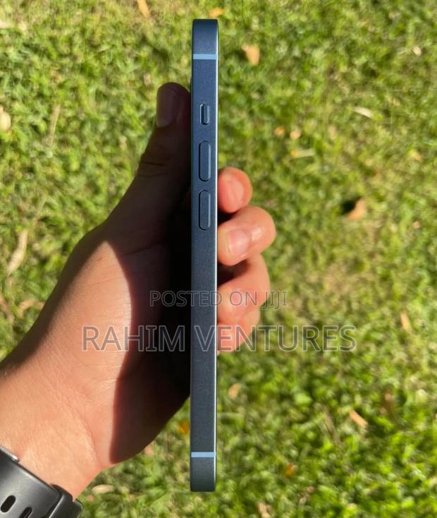 Apple iPhone 14 256 GB Gray - thumbnail 2