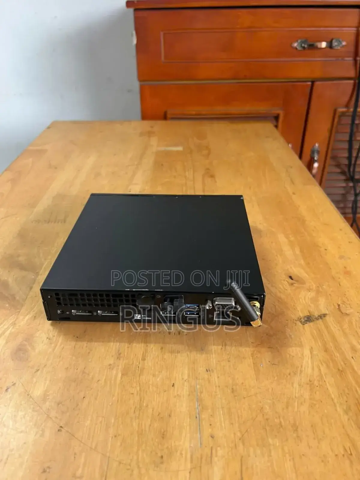 Desktop Computer Dell OptiPlex 7070 8GB Intel Core I5 SSD 512GB
